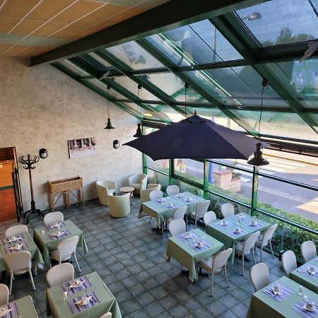 L'Auberge De L'Olive ดอมปิแอร์-ซัวร์-เบส์เบรอ ภายนอก รูปภาพ